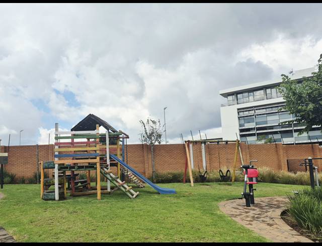 3 BEDROOM APARTMENT FOR SALE IN MODDERFONTEIN